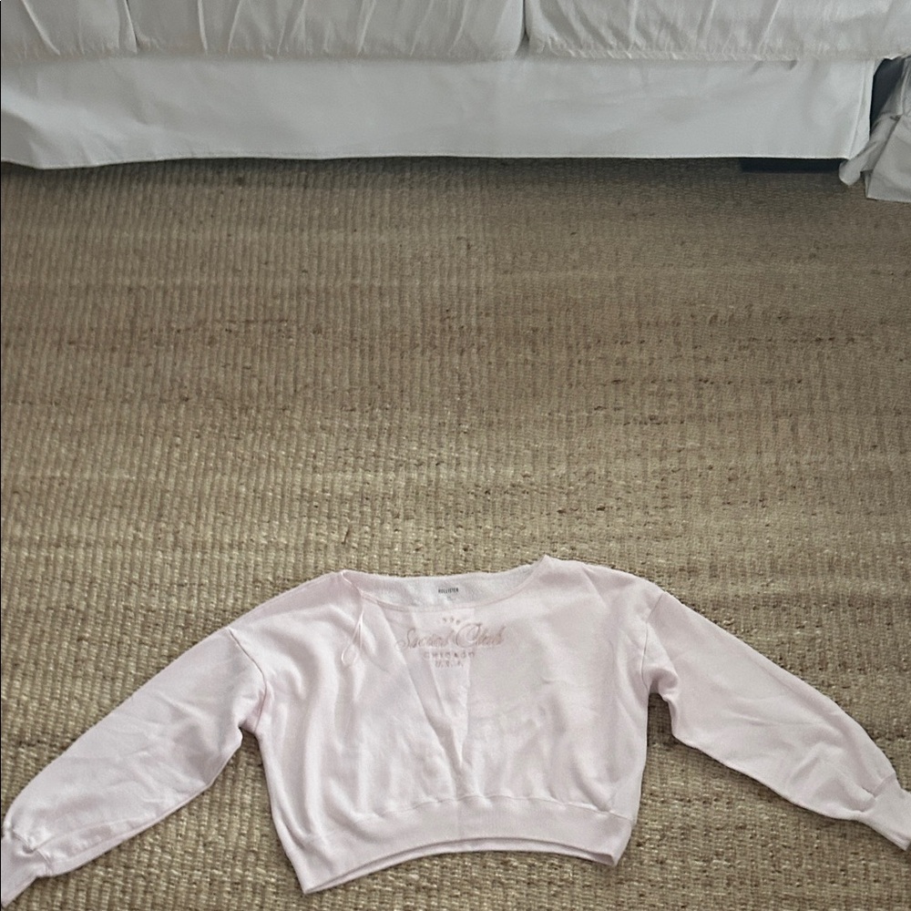 Hollister Light Pink V-Neck Sweater